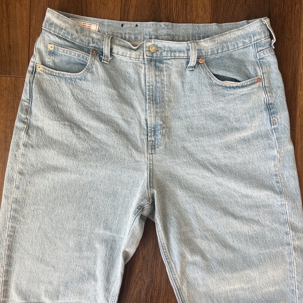 Gap mom jeans - Picture 2 of 3